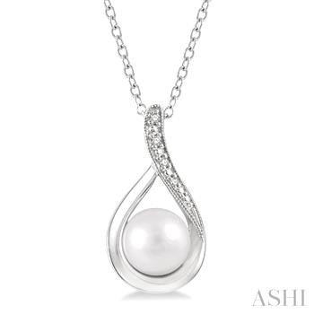Pearl Pendant