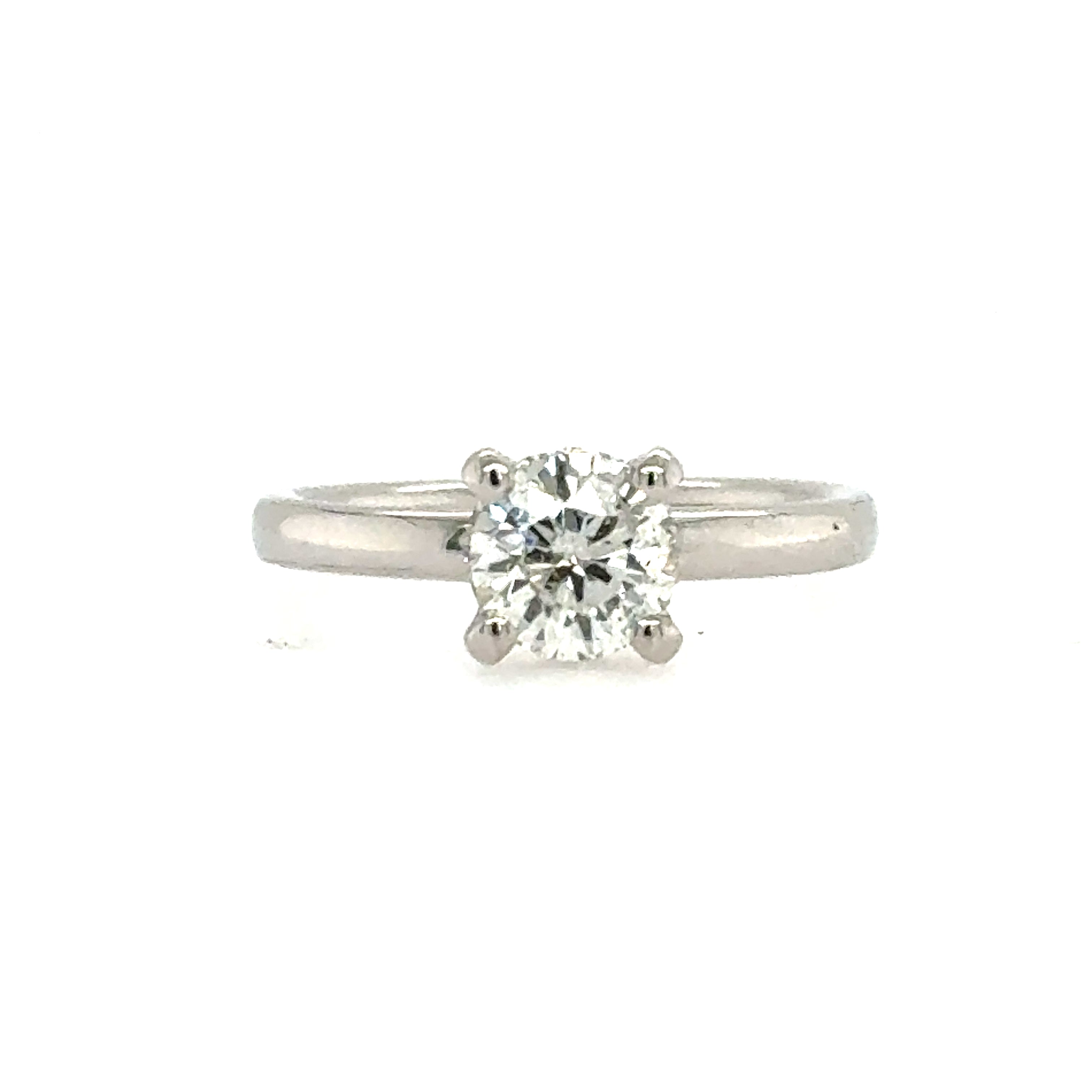 14k White Gold Lakeshore Round Diamond Engagement Ring