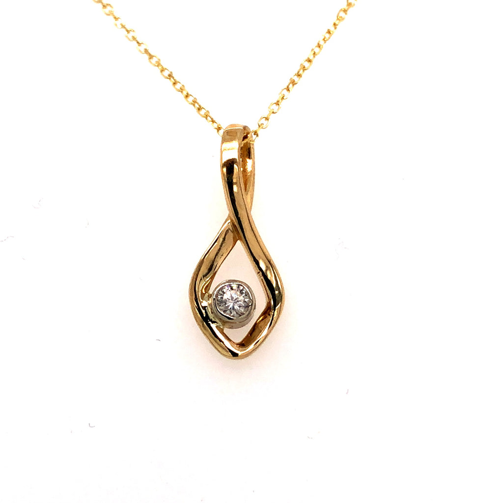 14K Yellow Gold Lakeshore Diamond Pendant