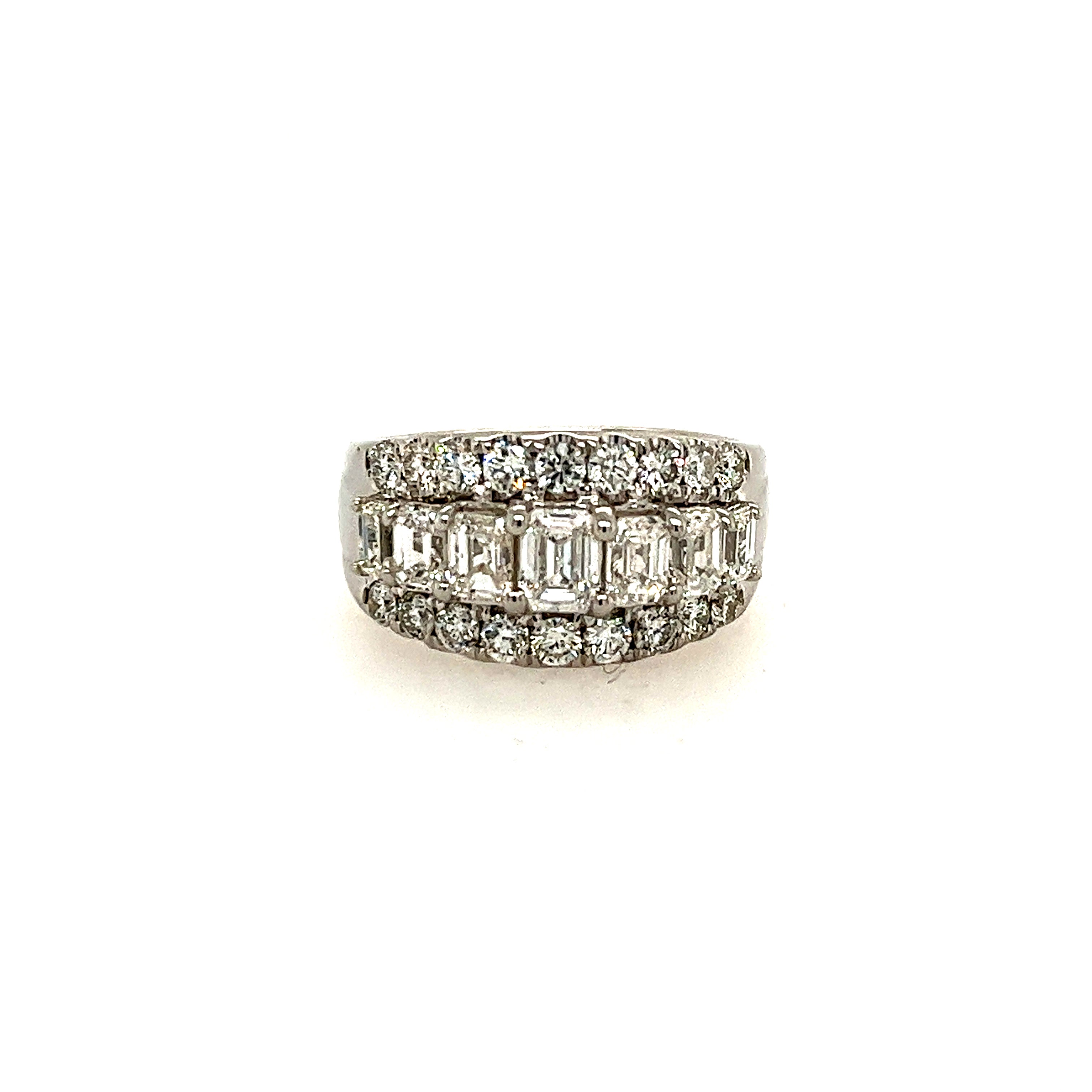 14k White Gold Lakeshore Diamond Anniversary Ring