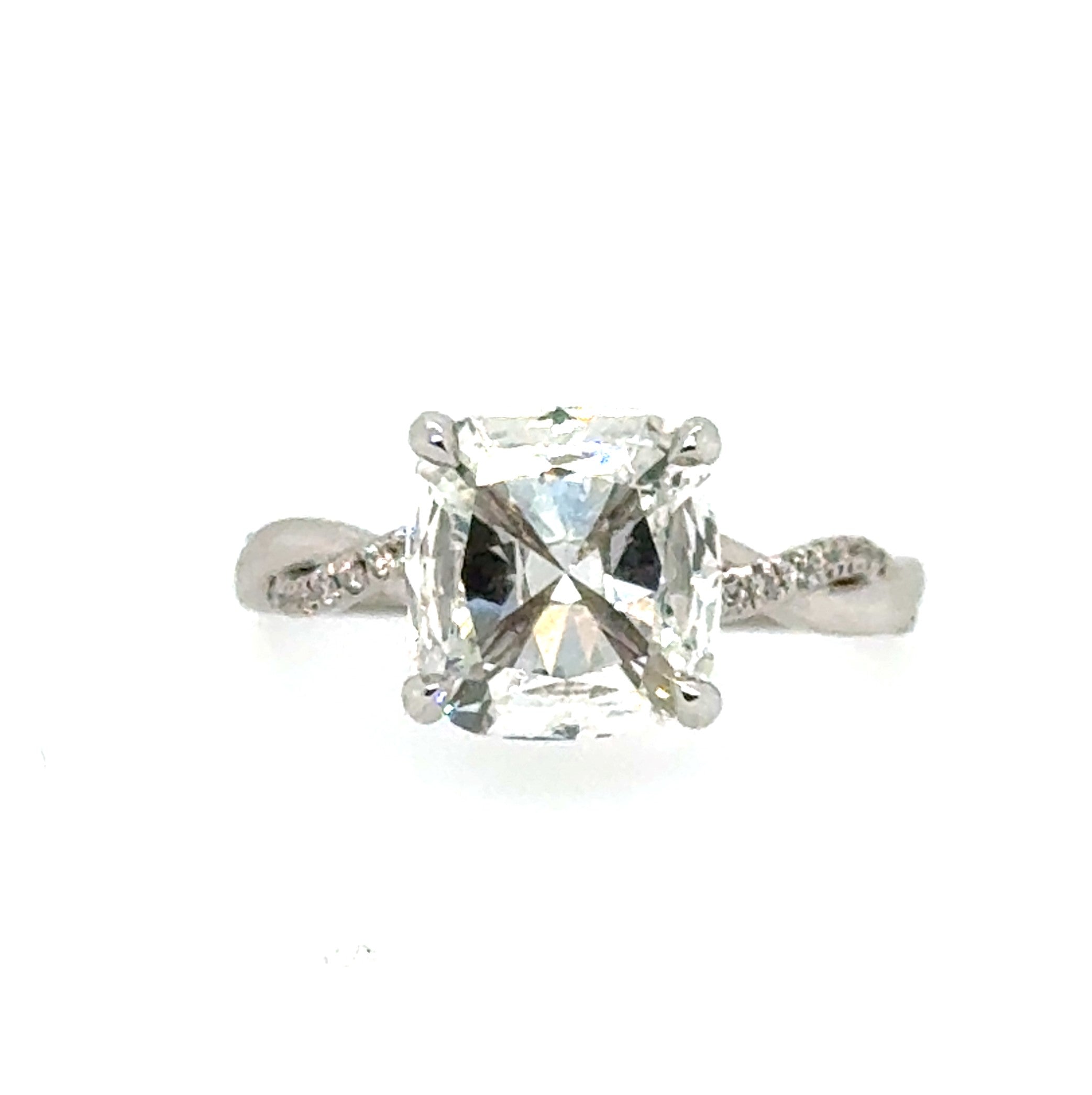 18k White Gold Cushion Diamond Engagement Ring