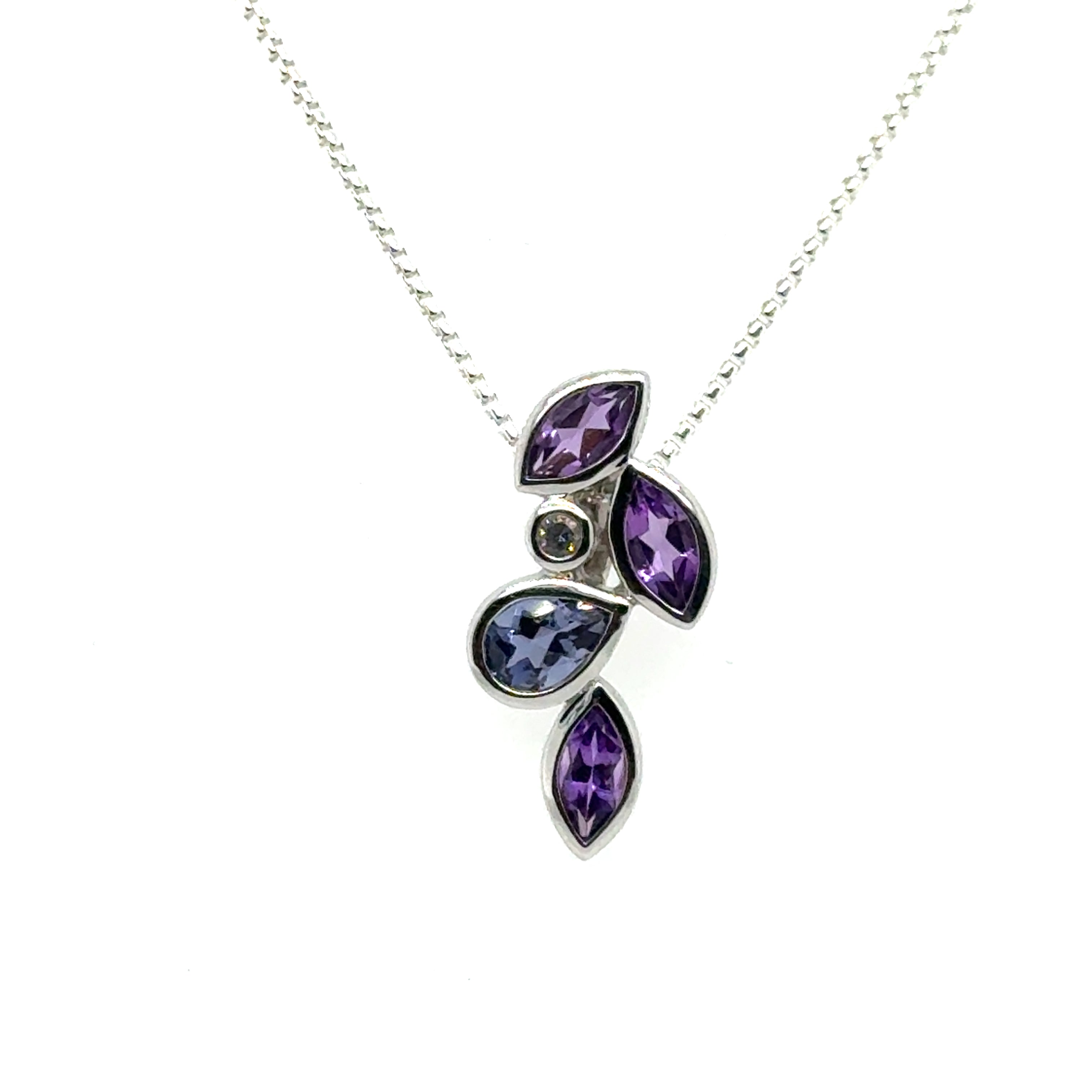 Sterling Silver Amethysts Pendant
