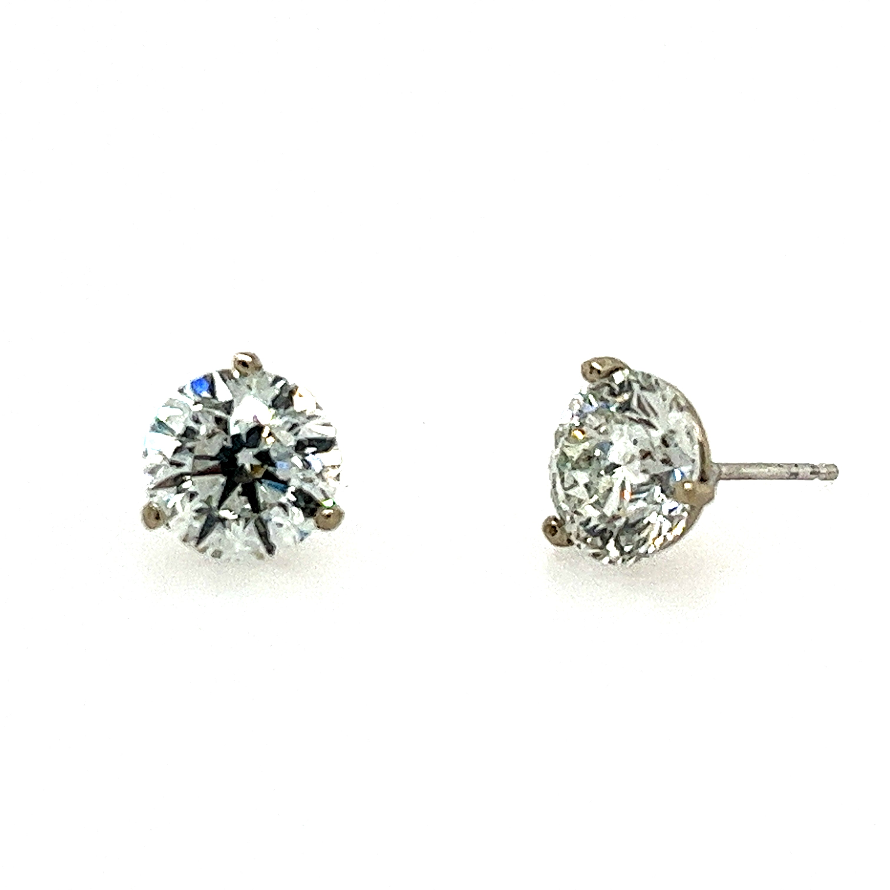 14k White Gold Diamond Stud Earrings