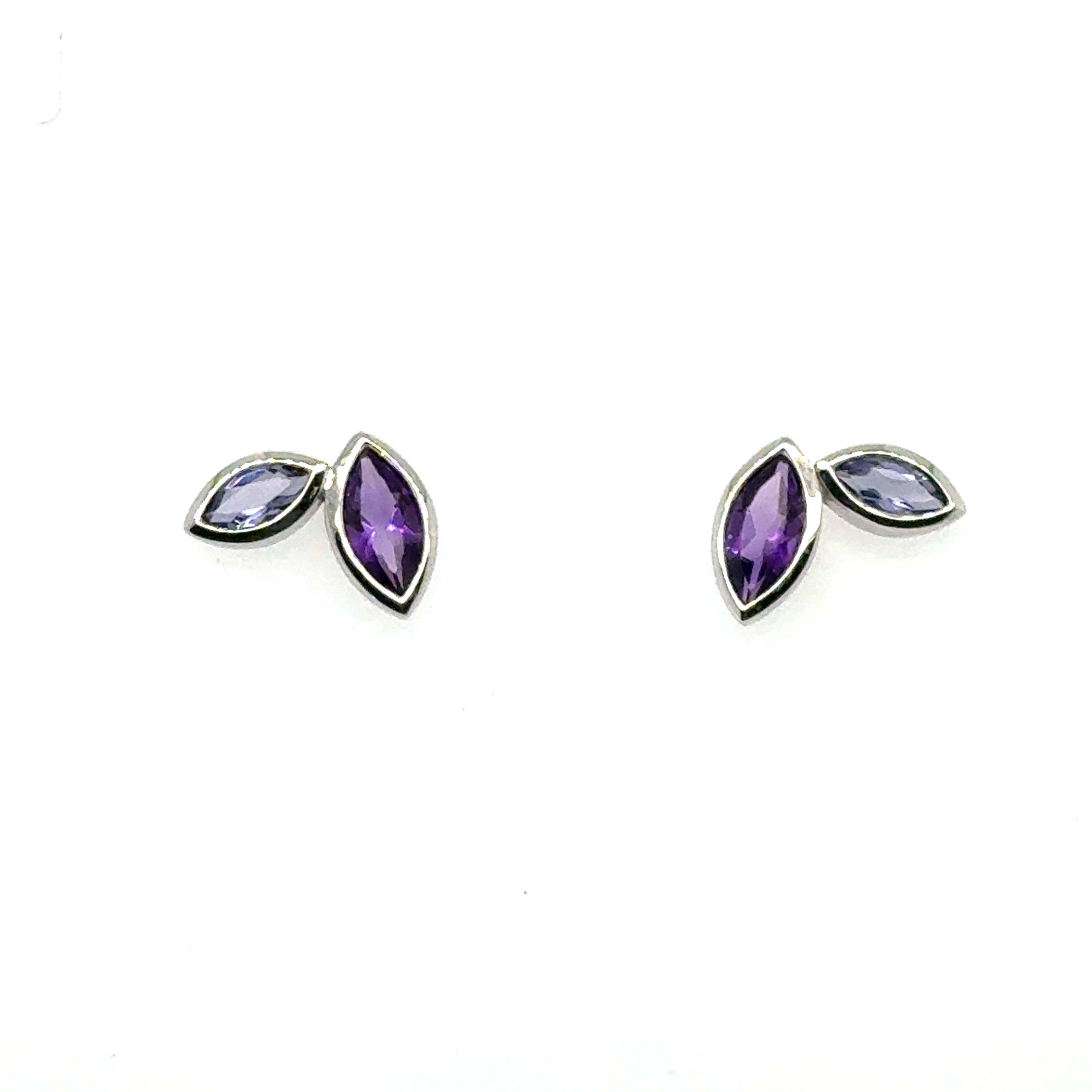 Sterling Silver Amethysts Earrings