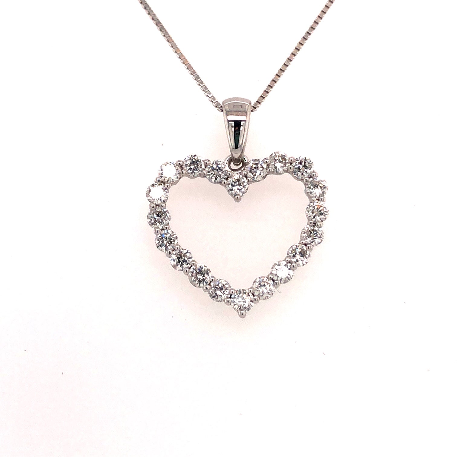 14k White Gold Heart Diamond Pendant