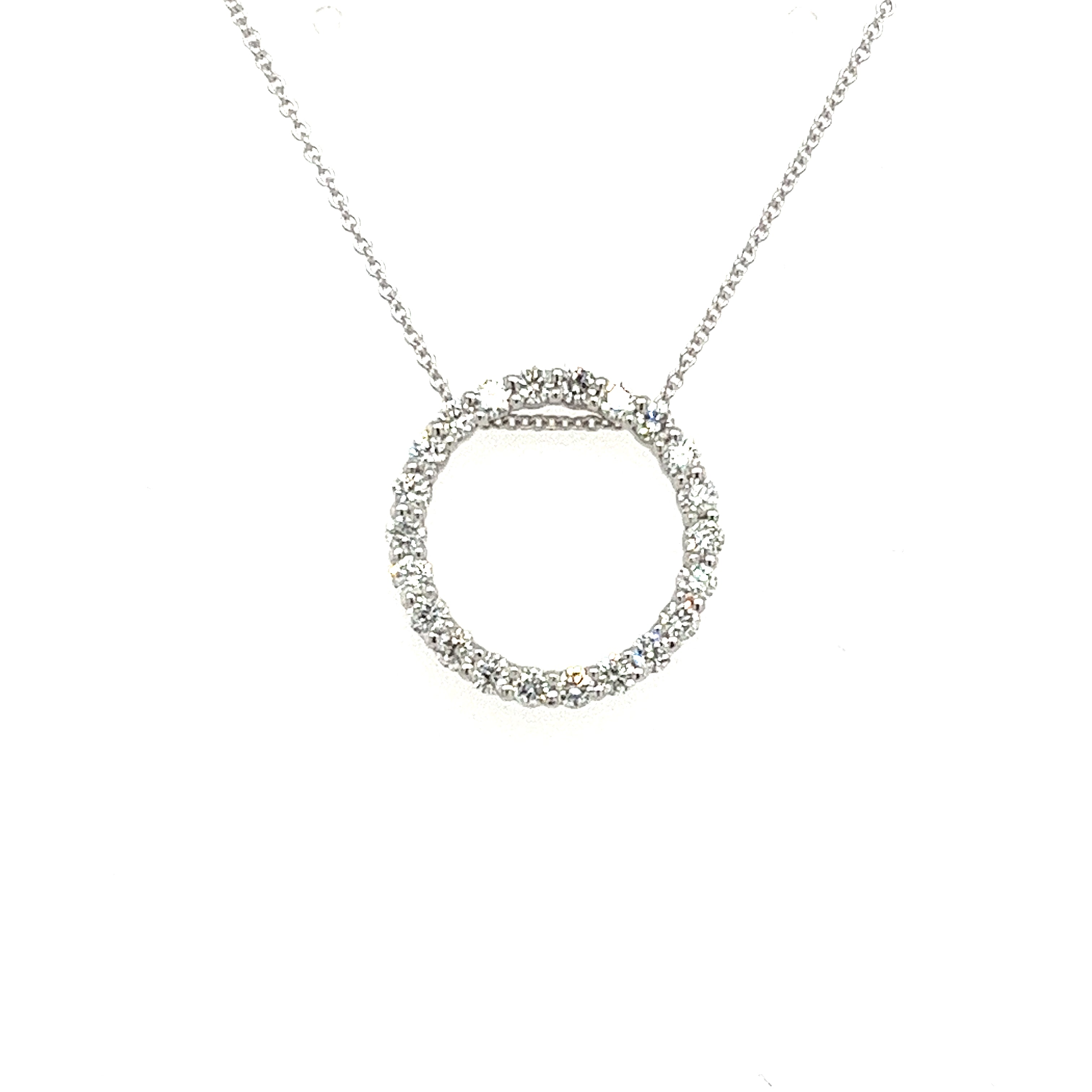 14k White Gold Circle Diamond Pendant