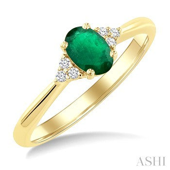 10 Karat Emerald Ring