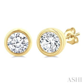 Diamond Stud Earring