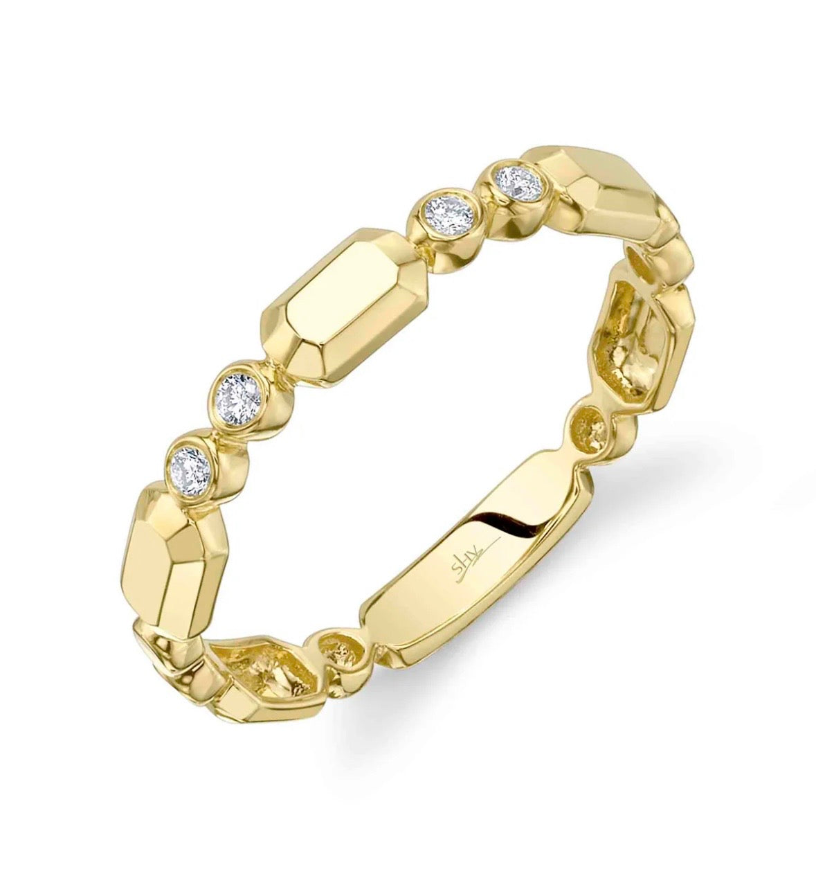 14 Karat Diamond Ring - Shy Creation
