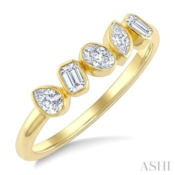14 Karat Diamond Ring