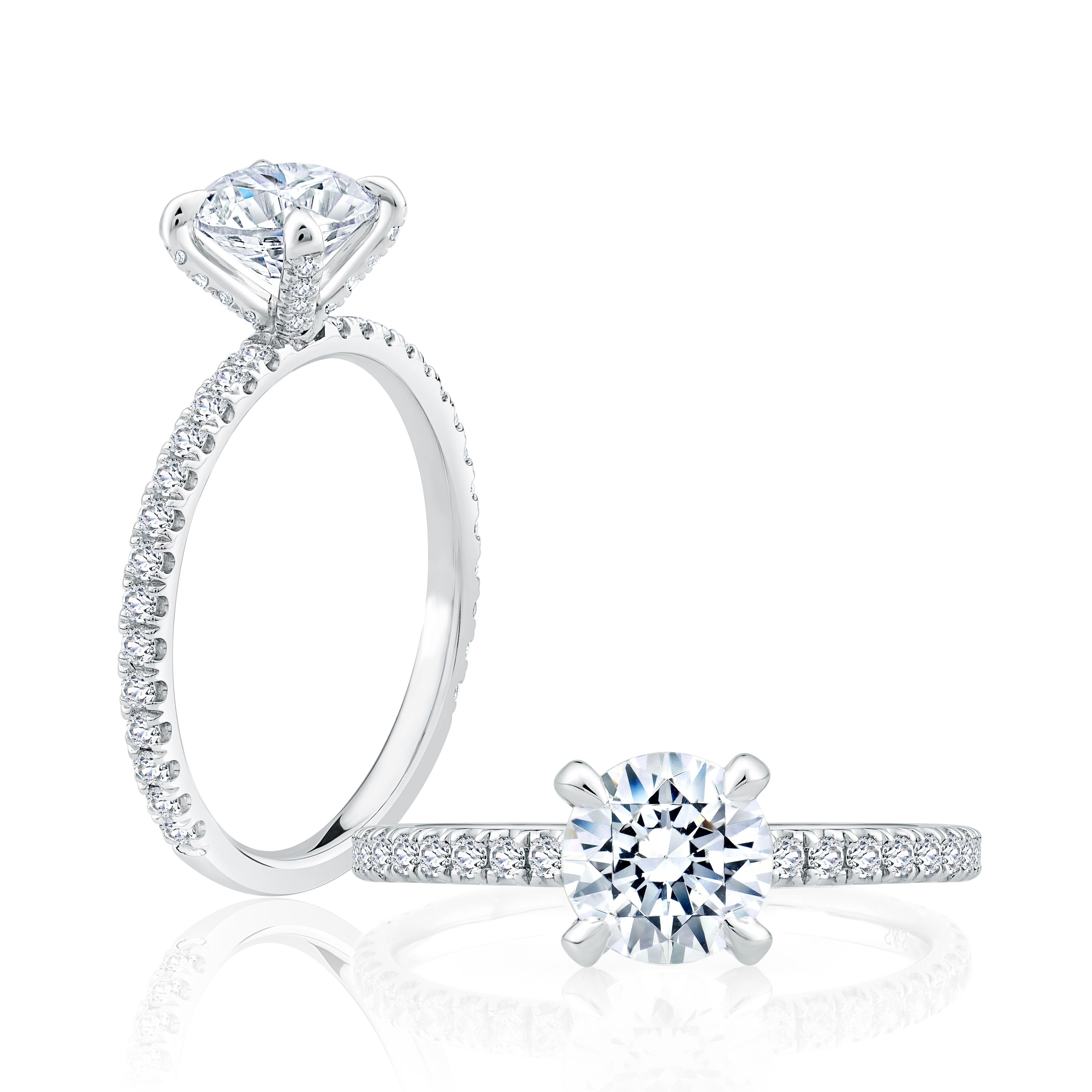 18k White Gold Classic Round Diamond Engagement Ring